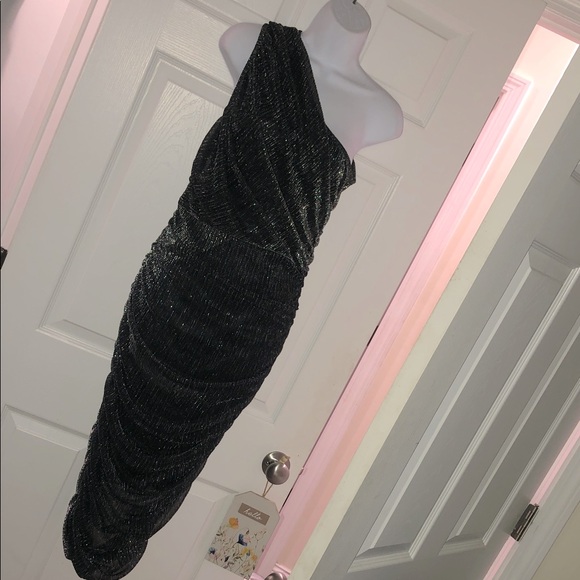 PrettyLittleThing Metallic Black One-Shoulder Dress - Picture 1 of 5